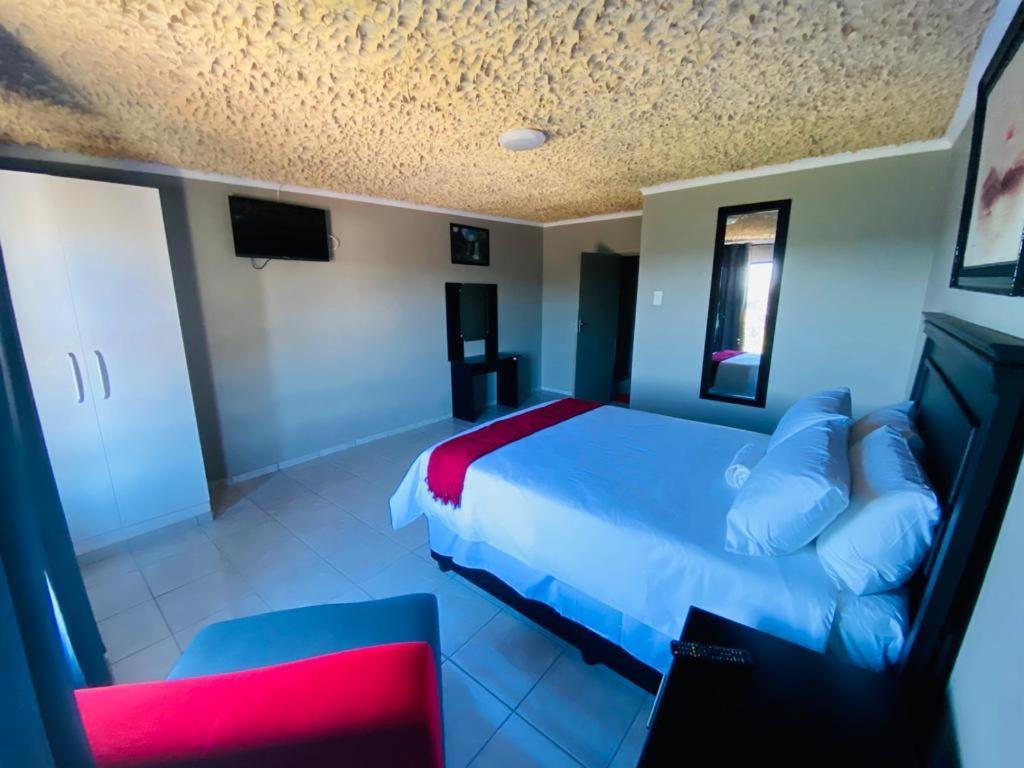Xaba Guest Lodge Ричардс-Бей Экстерьер фото